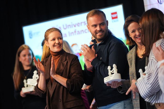 Emilio Aragón, Circo Price o MasterChef Junior, entre los galardonados por Comunidad por su compromiso con la infancia