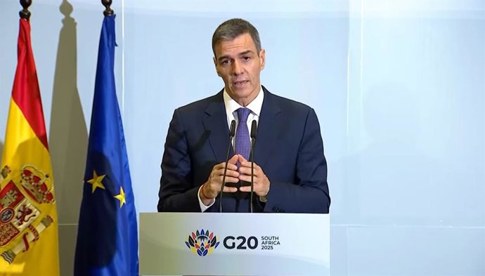 El president del Govern, Pedro Sánchez, en roda de premsa des de Johannesburg, en finalitzar el cim del G20, el 23 de novembre de 2025