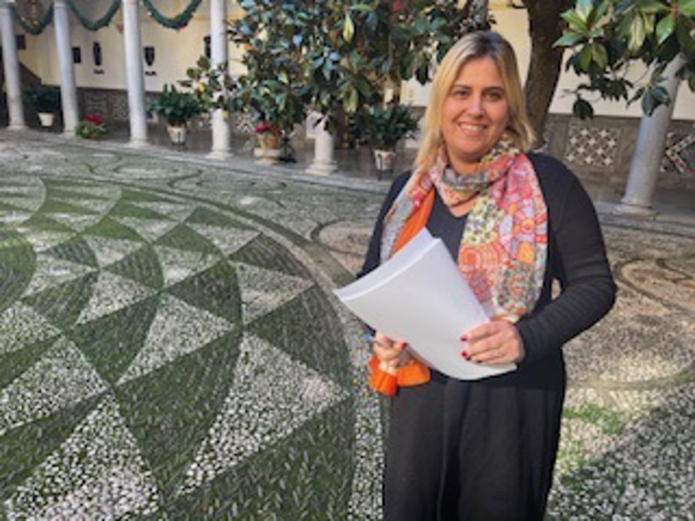 Archivo - Granada.-El PSOE pide al Ayuntamiento "no trasladar los centros de atención para personas sin hogar al Distrito Norte"