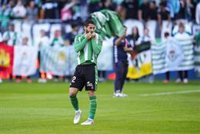 El Betis tropieza en el regreso de Isco y el Rayo perdona al Oviedo