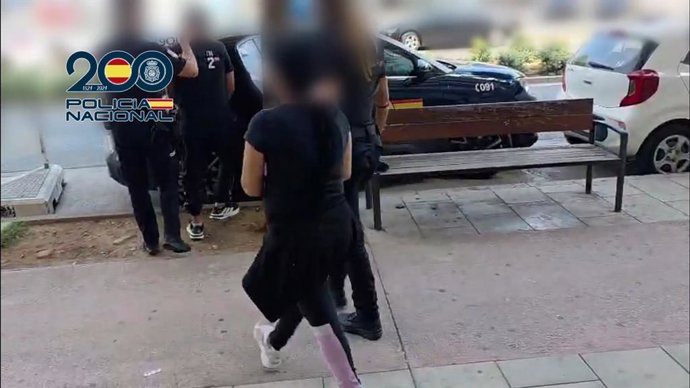 Tres detinguts en desmantellar un punt de venda de droga a la menuda a Sant Vicent del Raspeig