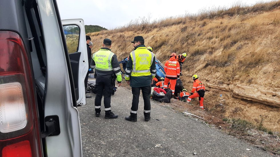 Un fallecido tras sufrir un accidente de tráfico por la salida de vía de su turismo en AP-68, en San Asensio (La Rioja)