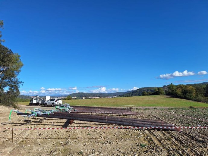 Nuevos soportes preparados para ser colocados hace unos días, en el término municipal de Avinyó (Barcelona).