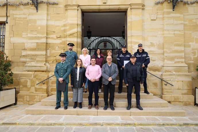 Asistentes a la Junta de Seguridad de Porcuna