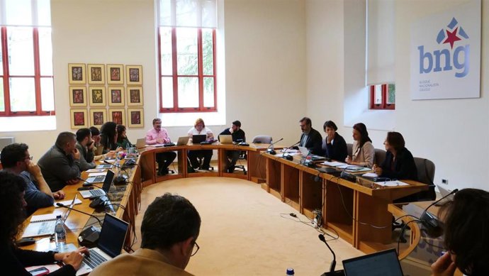 Archivo - La portavoz nacional del BNG, Ana Pontón, encabeza una reunión del "gobierno alternativo" del BNG en el Parlamento de Galicia