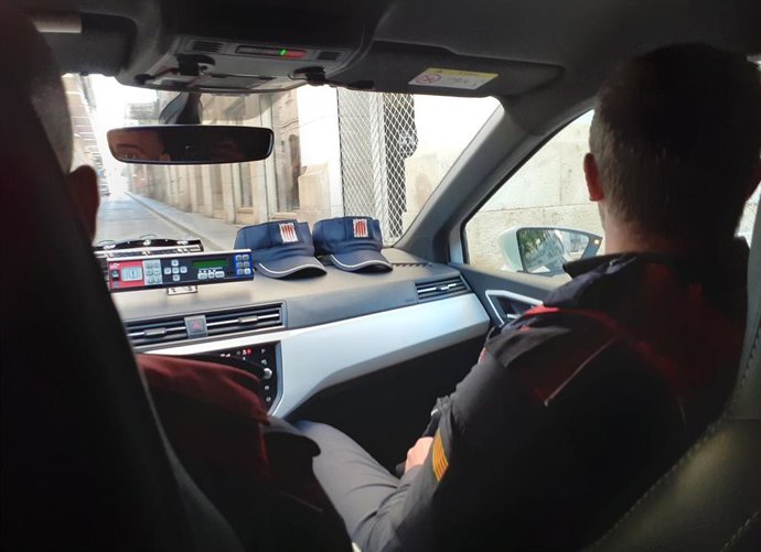 Agentes de los Mossos d'Esquadra en una imagen de archivo