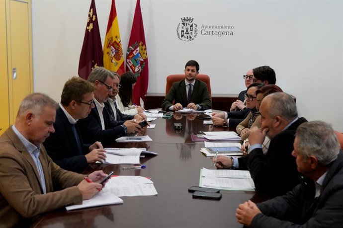 El Ayuntamiento de Cartagena reduce el déficit en más de 3,6 millones y rebaja su deuda financiera en 2025