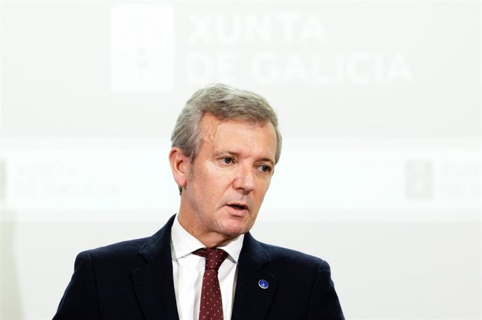 El titular del Ejecutivo gallego, Alfonso Rueda, en la rueda de prensa posterior a la reunión del Consello