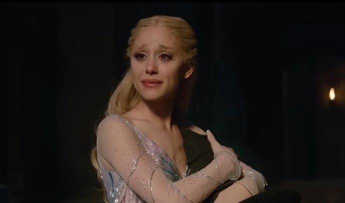 Ariana Grande se despide de Glinda con una emotiva carta a los fans de Wicked: "No hay ningún lugar como el hogar"