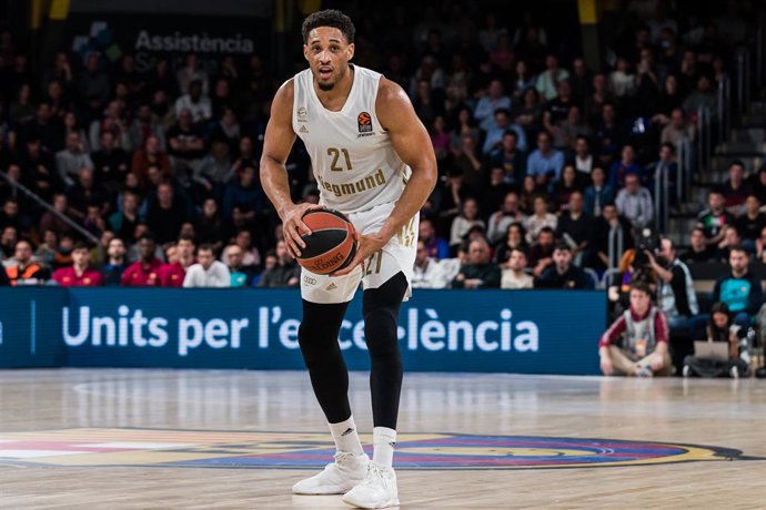 Archivo - Augustine Rubit of FC Bayern Munich in action during the Turkish Airlines EuroLeague match between FC Barcelona and FC Bayern Munich  at Palau Blaugrana on February 02, 2023 in Barcelona, Spain.
