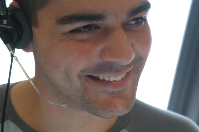 Archivo - Teleoperador, contact center, atención al cliente