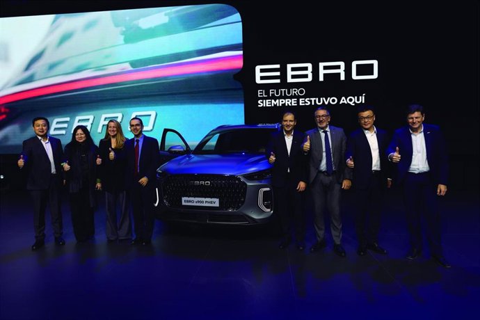 Acto del primer aniversario de la reindustrialización de la planta de la Zona Franca de Barcelona