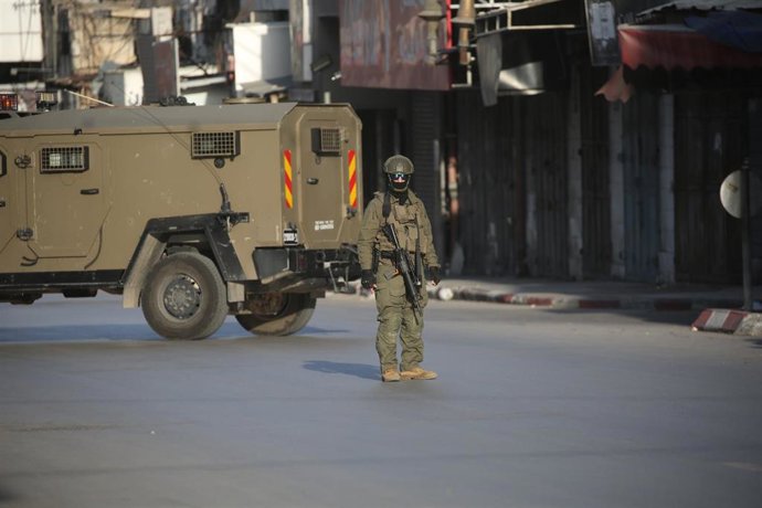 Militares israelíes en Nablús (Cisjordania)
