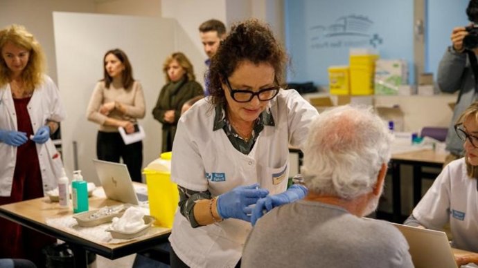 La incidencia de la gripe se mantiene estable en La Rioja mientras Salud refuerza la vacunación sin cita previa