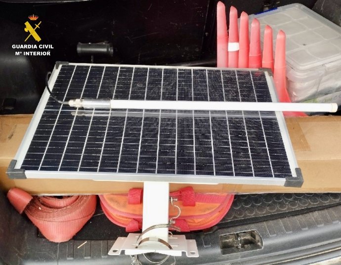 Planca solar y antena recuperadas