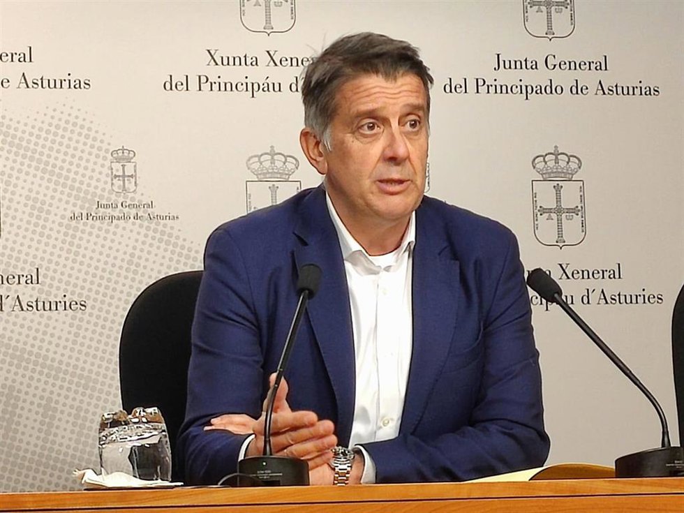 Archivo - El diputado del PP en la Junta General del Principado, Manuel Cifuentes