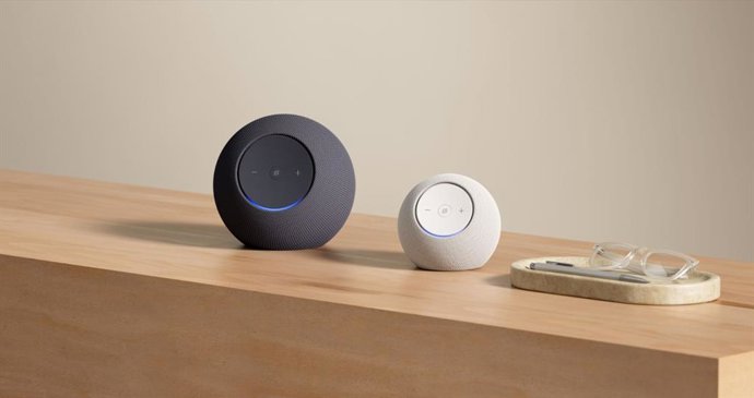 Recurso de dispositivos Echo Dot Max e Echo Studio