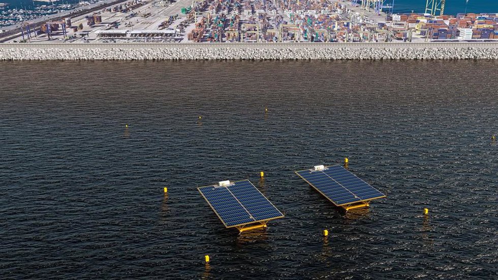 Naturgy impulsa un proyecto pionero en España de fotovoltaica flotante en mar abierto