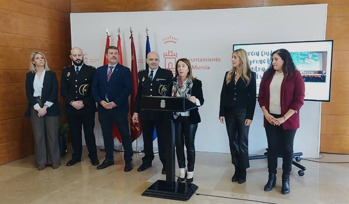 El Ayuntamiento de Murcia pone el foco en el ciberacoso en una campaña escolar que llegará a 72.000 alumnos