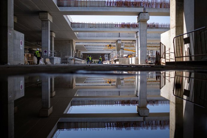 Archivo - Obras en la estación de la Sagrera.