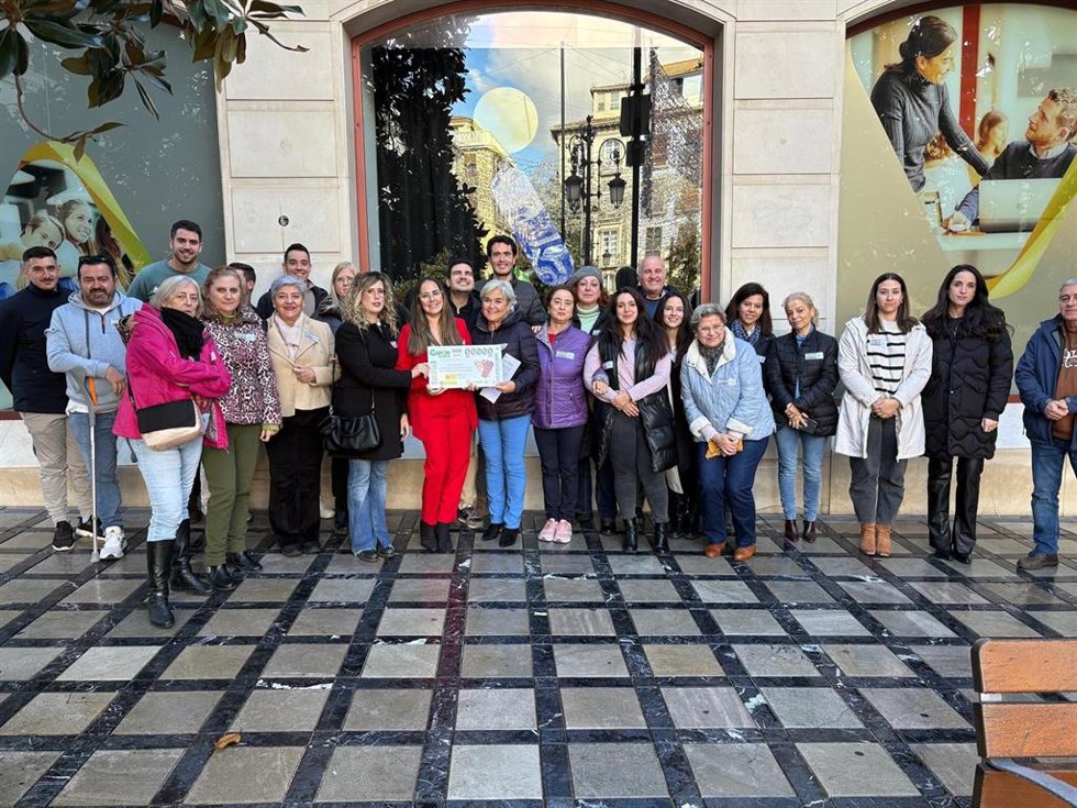 Presentación del cupón de la ONCE por el Día Internacional de la Eliminación de la Violencia contra las Mujeres.