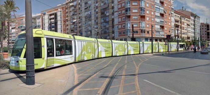 El transporte público y los disuasorios serán gratuitos este viernes en Murcia por la inauguración del Gran Árbol