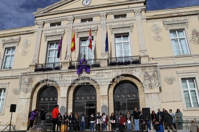 Lectura del Manifiesto del 25N