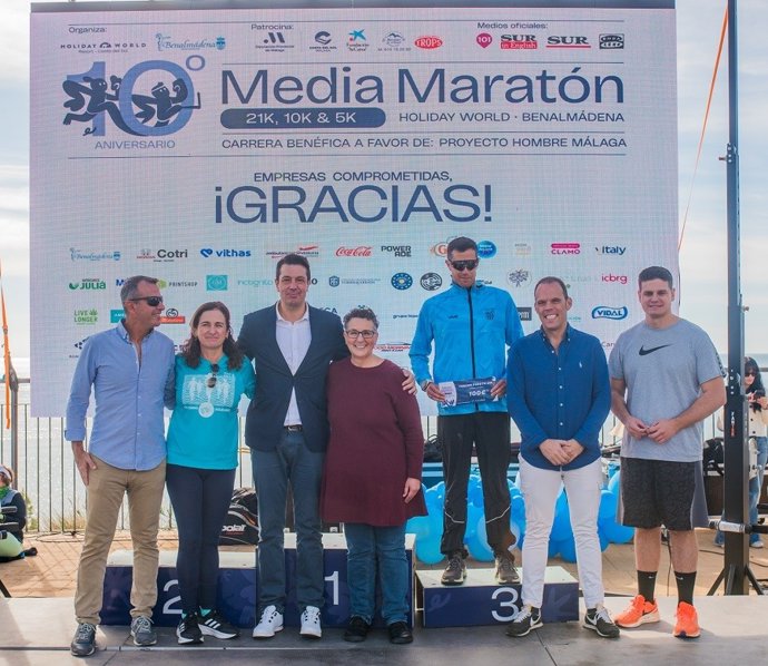 Turismo Costa del Sol reafirma su compromiso con deporte y solidaridad en una nueva y exitosa edición de la Media Maratón Holiday World Benalmádena