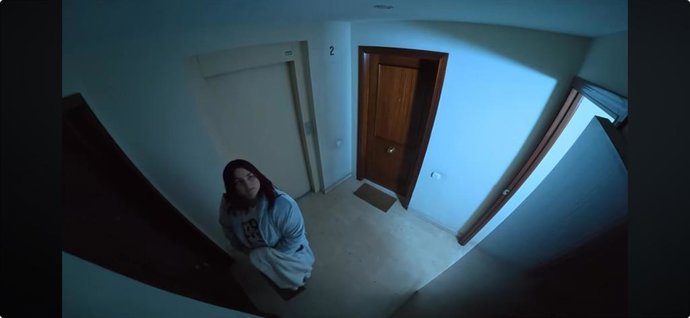 Fotograma del corto La Mirrilla, participante en el concurso escolar de cortometrajes contra la violencia de género 'Abre el plano'.