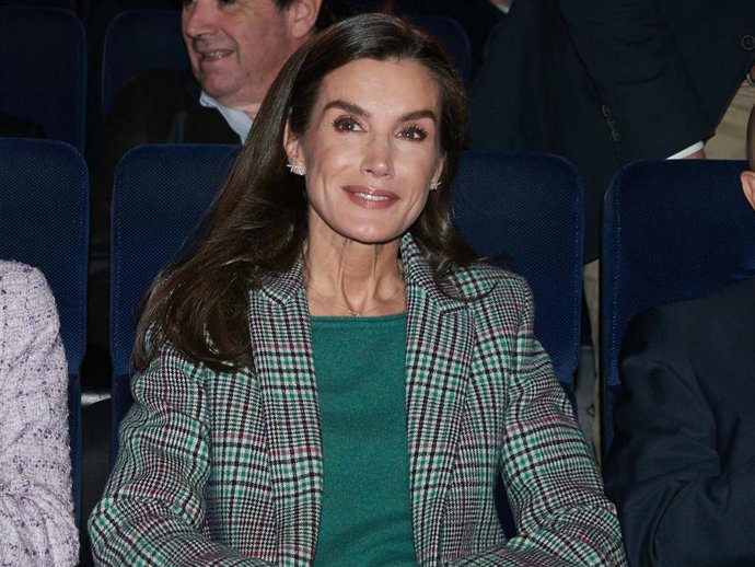 La Reina Letizia durante el homenaje al cineasta Alejandro Amenábar y a la proyección de su película ‘Mar adentro’, en el Cine Moncayo, en Tudela (Navarra)
