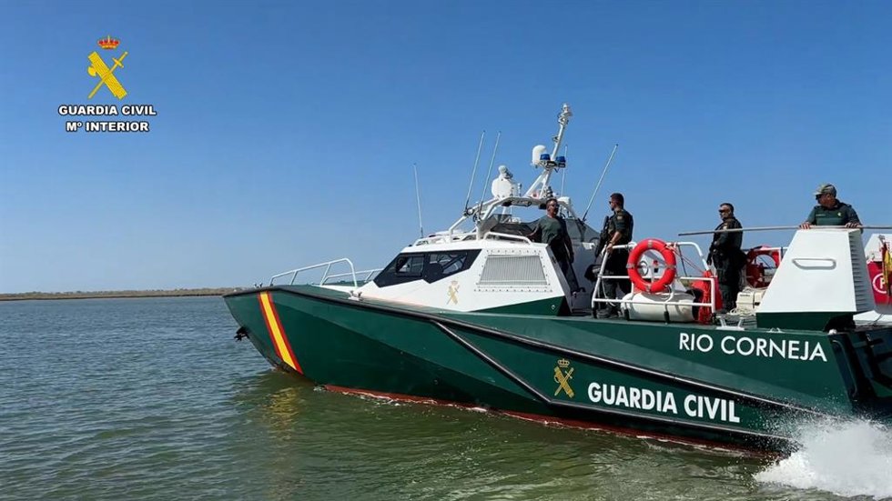 Archivo - Embarcación de la Guardia Civil de Huelva.