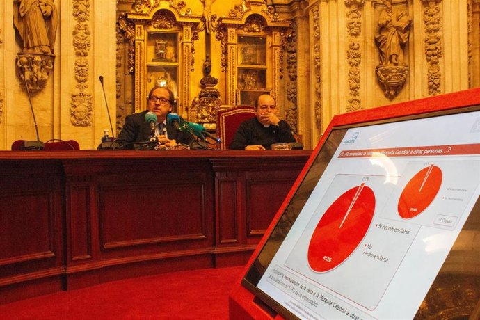 Castilla y Jiménez Güeto, en la presentación del estudio sobre valoración de la visita turística a la Mezquita-Catedral de Córdoba.