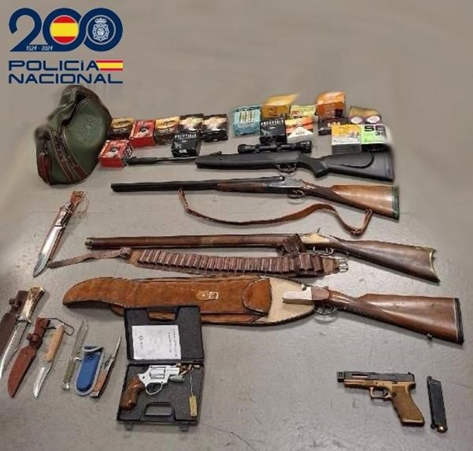 Armas intervenidas al varón.