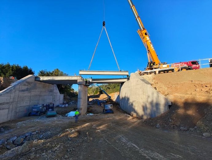 Imatge del pont de l'Omet de Picassent