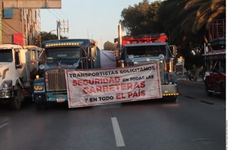 PAN y PRI niegan estar tras los bloqueos y acusan a Segob de deslegitimar reclamos de productores y transportistas