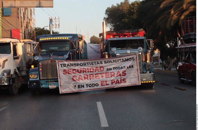 PAN y PRI niegan estar tras los bloqueos y acusan a Segob de deslegitimar reclamos de productores y transportistas