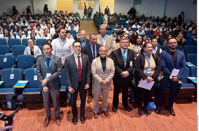 CEPAJ aborda prevención de accidentes y SSJ alerta por alza de motocicletas y bajo uso de casco en Jalisco