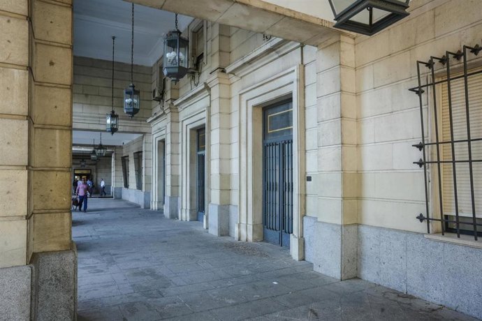 Archivo - Fachada de la Audiencia Provincial como imagen de recurso.