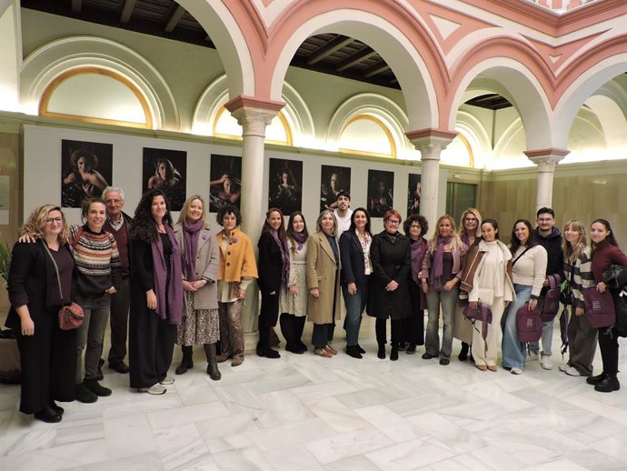 Inauguración de la exposición 'En carne viva' en la Casa de la Provincia de la Diputación de Sevilla.