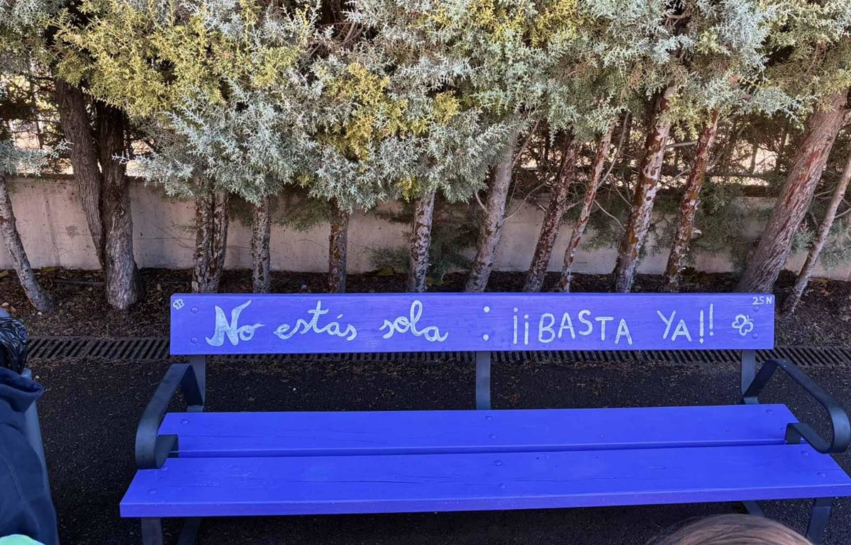 Peligros en redes sociales, negacionismo y recursos públicos, en los actos de C-LM contra violencia hacia la mujer