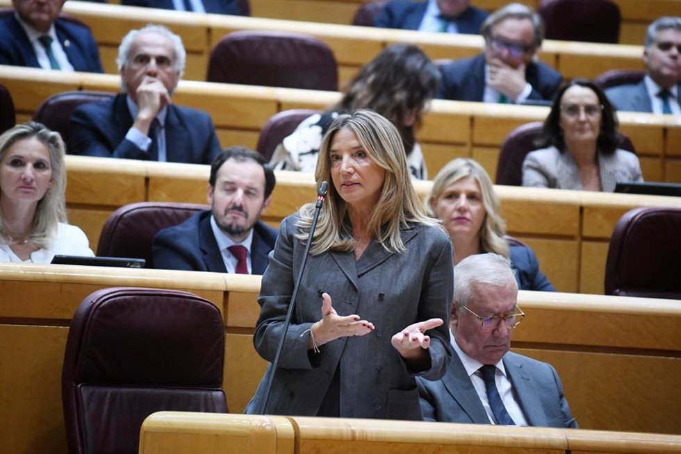 Archivo - La portavoz del PP en el Senado, Alicia García, durante una sesión de control al Gobierno, en el Senado, a 7 de octubre de 2025, en Madrid (España). 