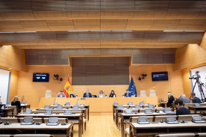 El secretario de Estado, David Lucas, durante su participación en la Comisión de Vivienda del Congreso de los Diputados. A 25 de noviembre de 2025.