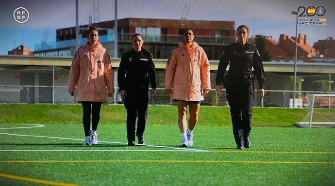 Policía Nacional y RFEF se unen en el 25N para pedir que "cualquier víctima denuncie ante la primera señal de violencia"