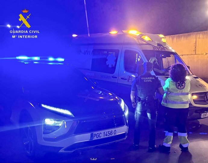 Operativo por el incendio en un bloque de viviendas de Illescas.