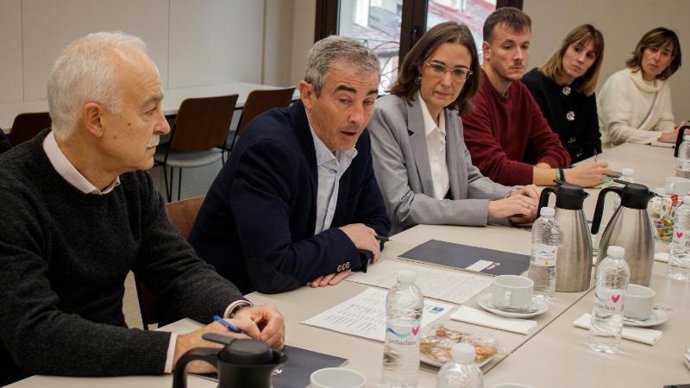 El director general de Medio Natural y Paisaje, Ignacio Sáenz de Urturi, participa en el encuentro de trabajo ‘Absorción y Compensación de CO2 a través de los Montes de Utilidad Pública’