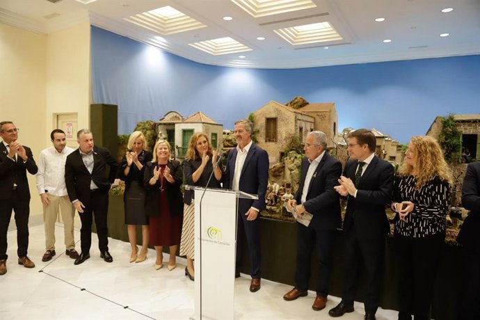 El Parlamento de Canarias inaugura 'El Belén de las emociones', un recorrido por los valores universales de la vida