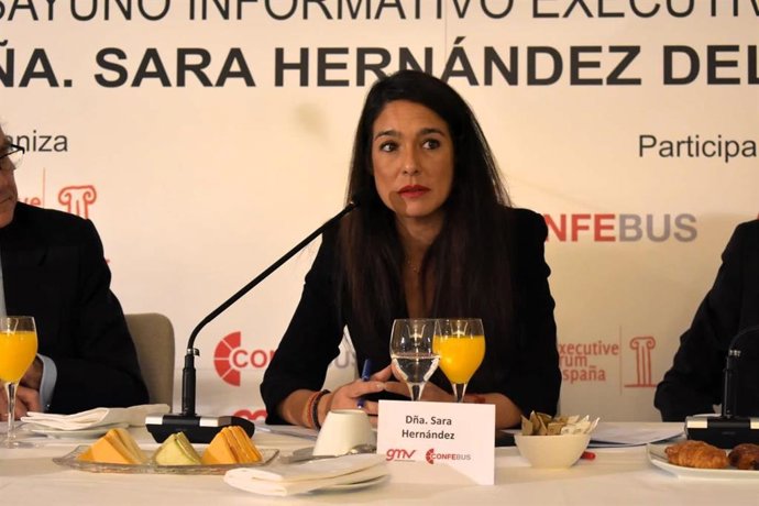 La secretaria general de Movilidad Sostenible, Sara Hernández, en un desayuno informativo de Executive Forum