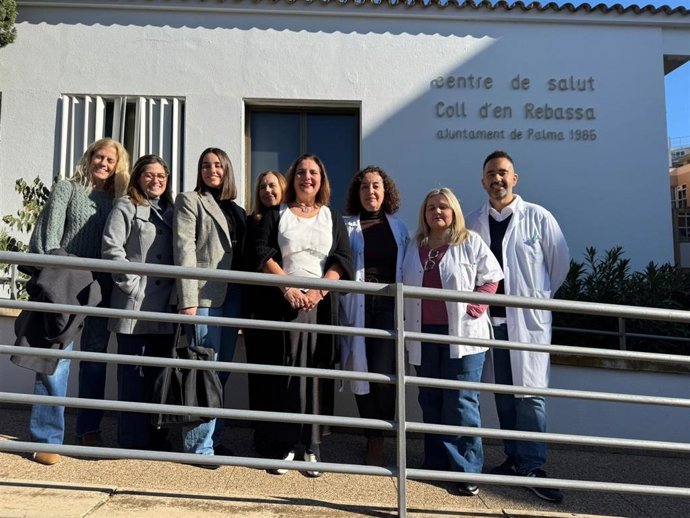 El Centro de Salud Coll d'en Rabassa renueva el sistema de climatización y abre dos nuevas consultas.