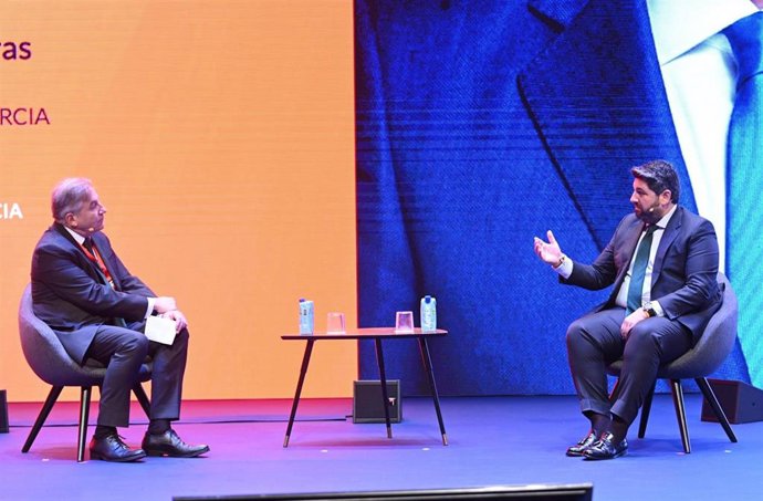 El presidente de la Comunidad, Fernando López Miras, inaugura el sexto CEO Congress Murcia