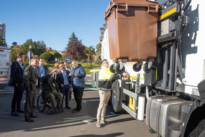 Participantes en la jornada 'Gestión de residuos y economía circular. El modelo consorciado para el ámbito rural', que ha organizado  el Consorcio Medio Ambiente y Aguas Provincia de Cáceres (MásMedio) de la Diputación de Cáceres.